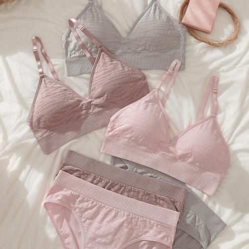 New Arrival Seamless Bralette Set Wire-Free Bra with Matching Panty